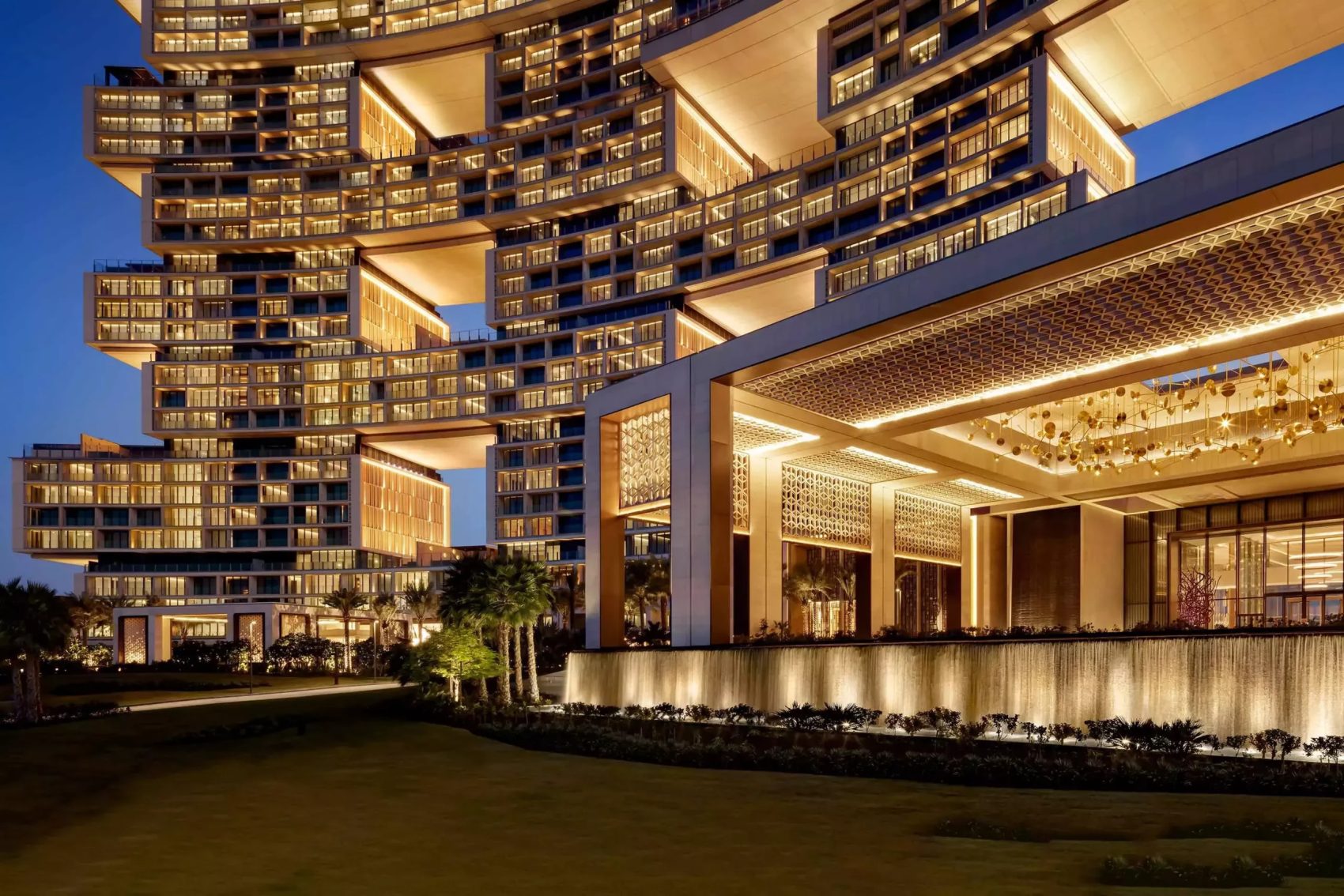 Atlantis the Royal - Optilon